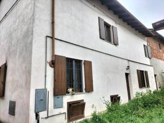 Foto - Vendita villa con giardino, Occimiano, Monferrato