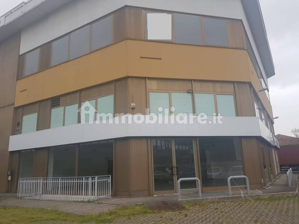 Ufficio Studio in affitto, Cusano Milanino,