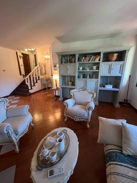Villa unifamiliare via fratelli masini, centro, montale