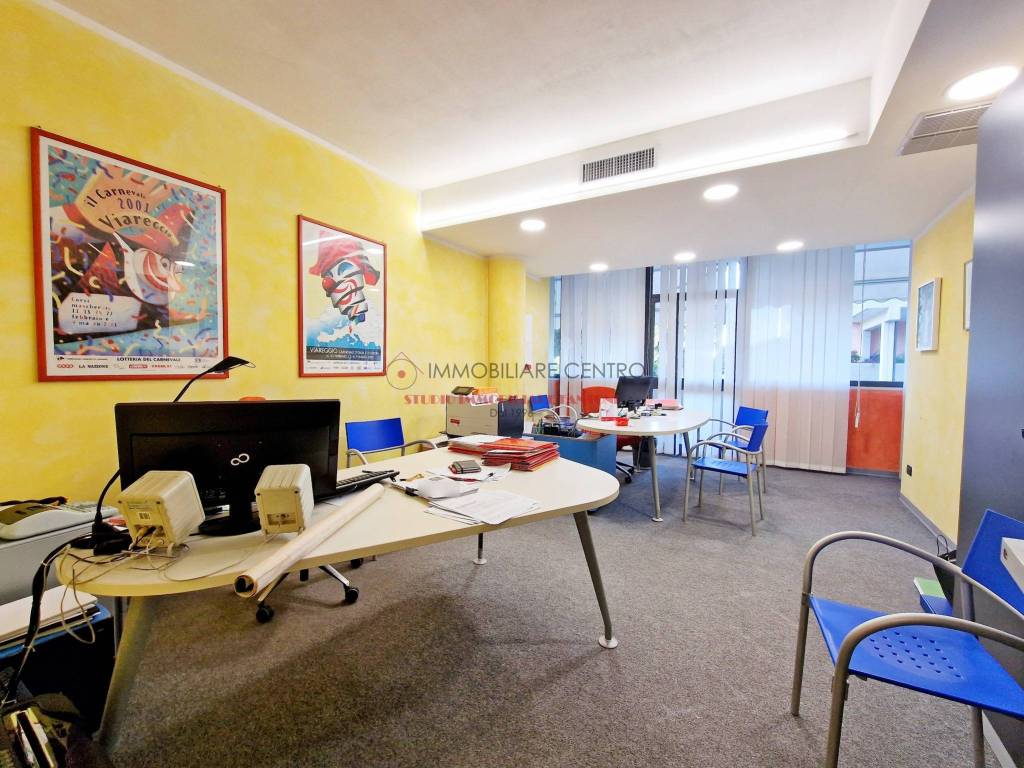 Locale Commerciale Viale Mario Tobino Viareggio Rif 103281622 locale-commerciale-viale-mario-tobino-viareggio-rif-103281622