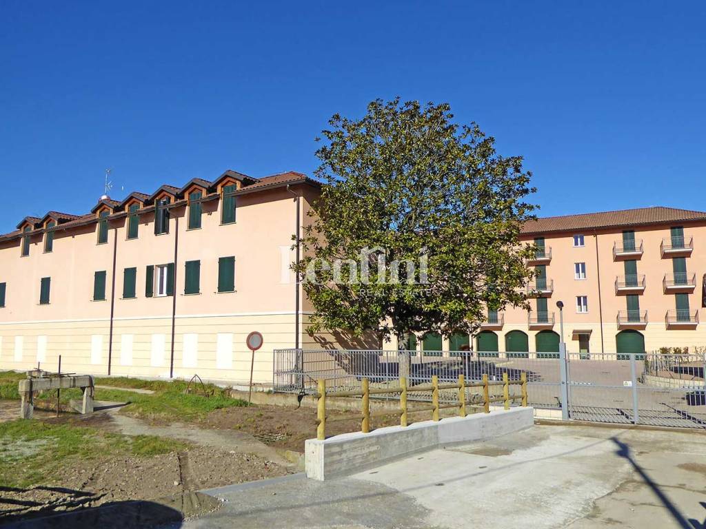 Palazzo - edificio da ristrutturare, centro, casale monferrato