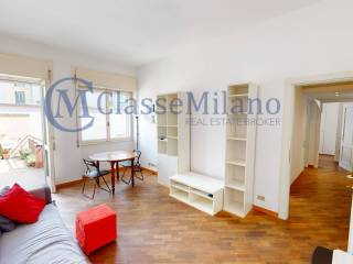 2-room flat viale Gabriele D'Annunzio, Ticinese, Milan