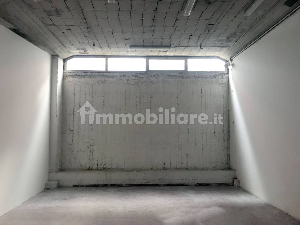 Magazzino Deposito via Gaudenzio Fantoli 7, Milano, Rif. 103312254 Immobiliare.it