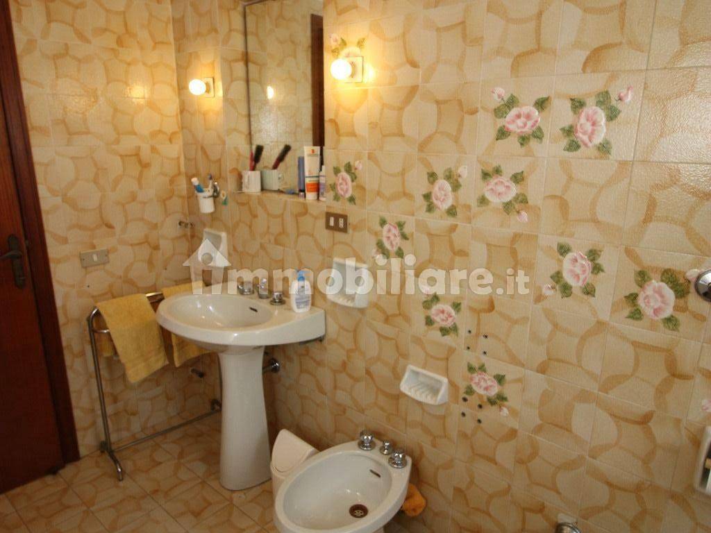 Bagno con Vasca 1°piano