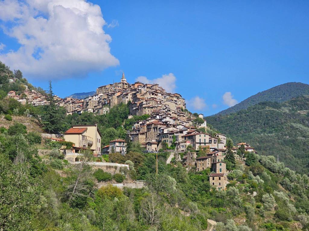 Apricale