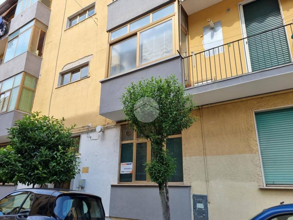 Vendita Appartamento Cosenza. Trilocale in via giuseppe santoro 2