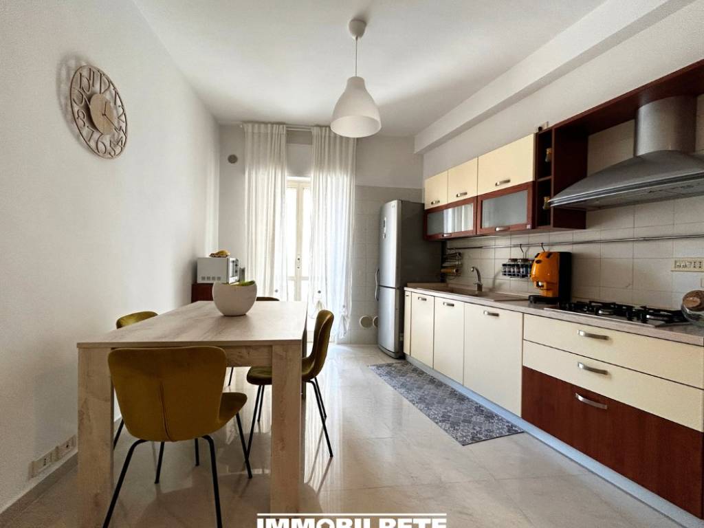 Sale Apartment Matera. 4room flat in via Annunziatella. Good condition