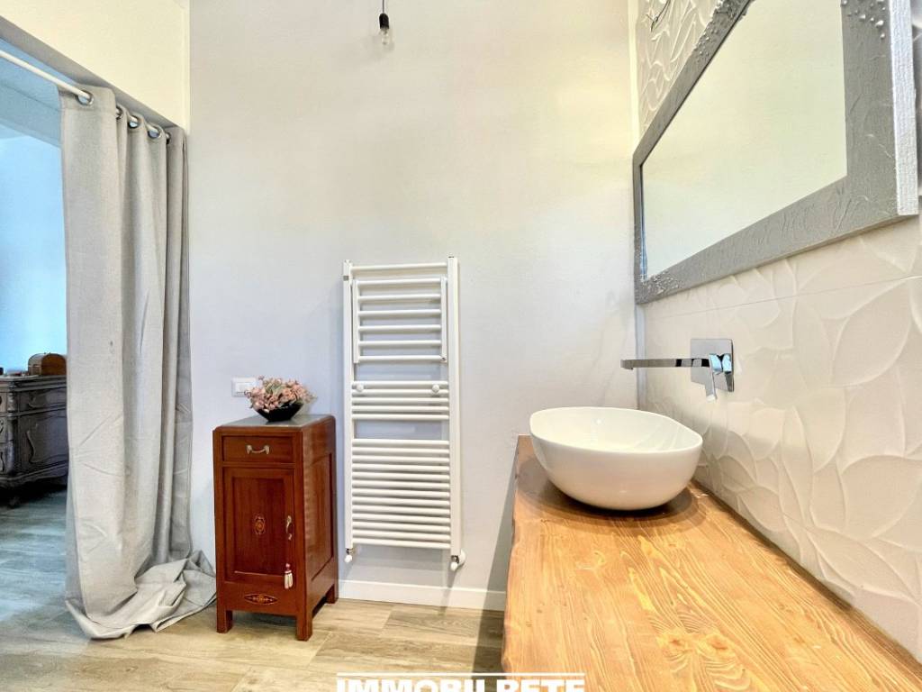 Vendita Attico in via Gravina Matera. Ottimo stato, con terrazza, rif