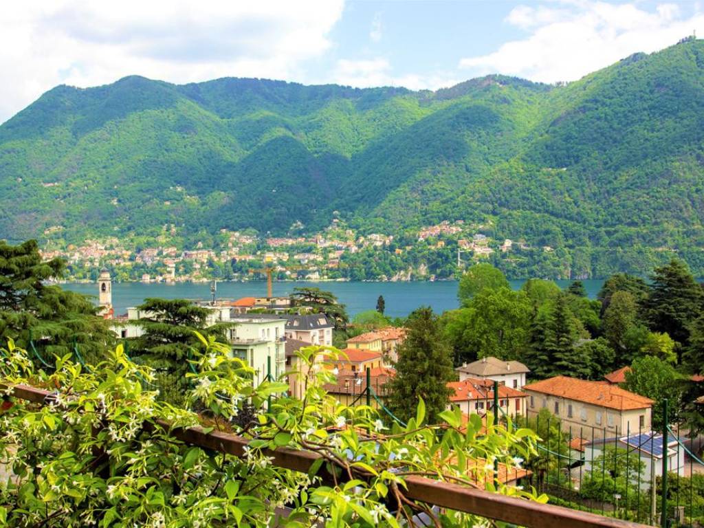 Appartamento a Cernobbio vista lago