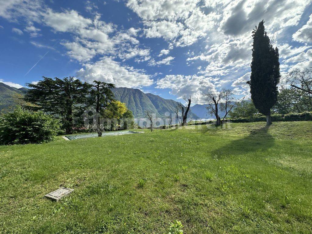 Lago Como Leno Villa con Giardino e Piscina rid-50