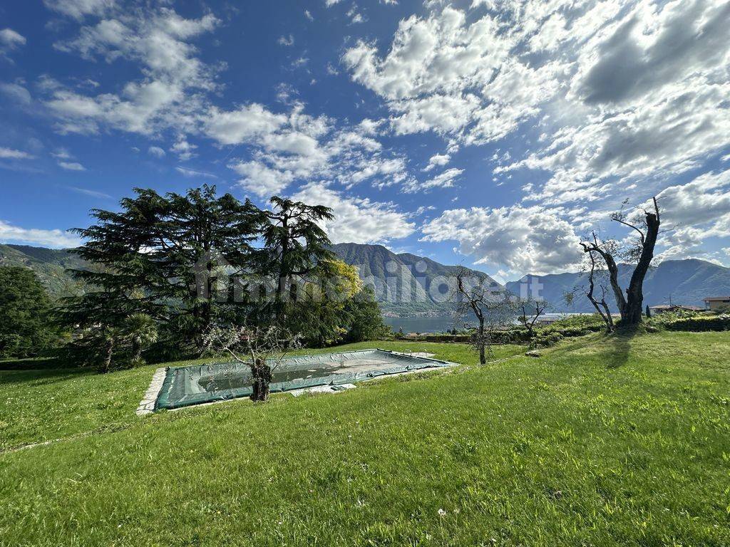 Lago Como Leno Villa con Giardino e Piscina rid-51