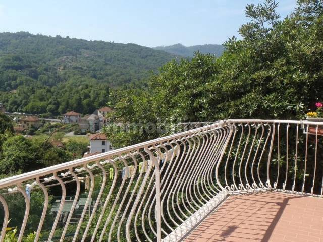 Balcone primo piano