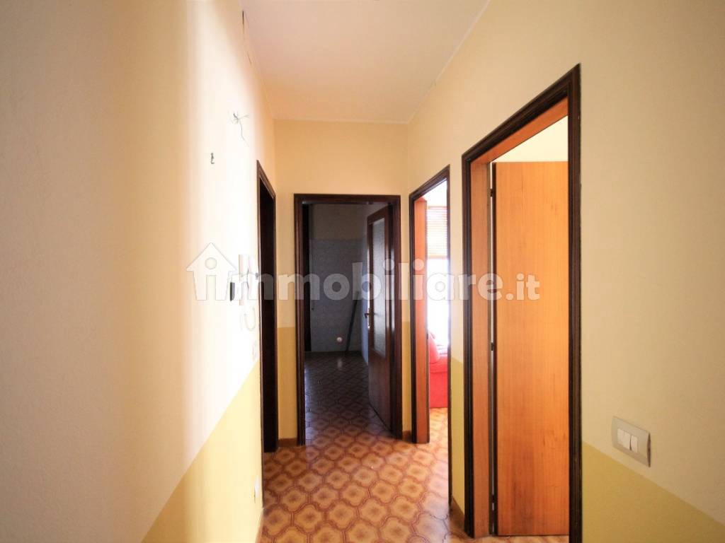 011__casa_indipendente_con_terrazzo_in_pieno_centro_ad_avola_12.jpg