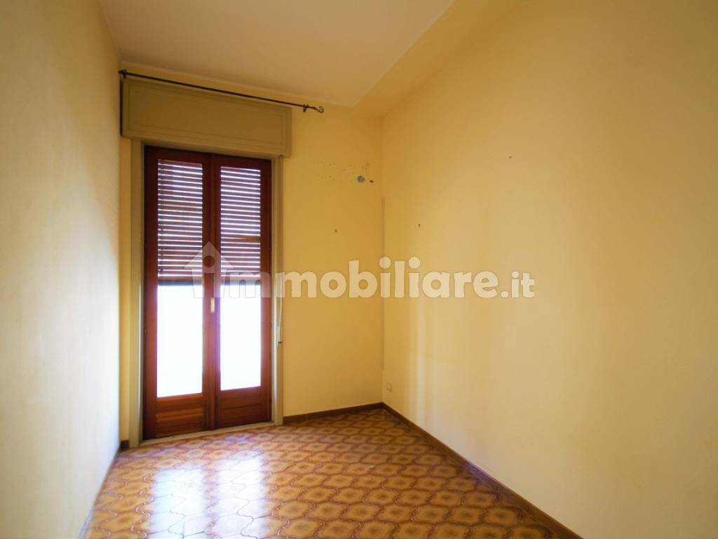 012__casa_indipendente_con_terrazzo_in_pieno_centro_ad_avola_13.jpg