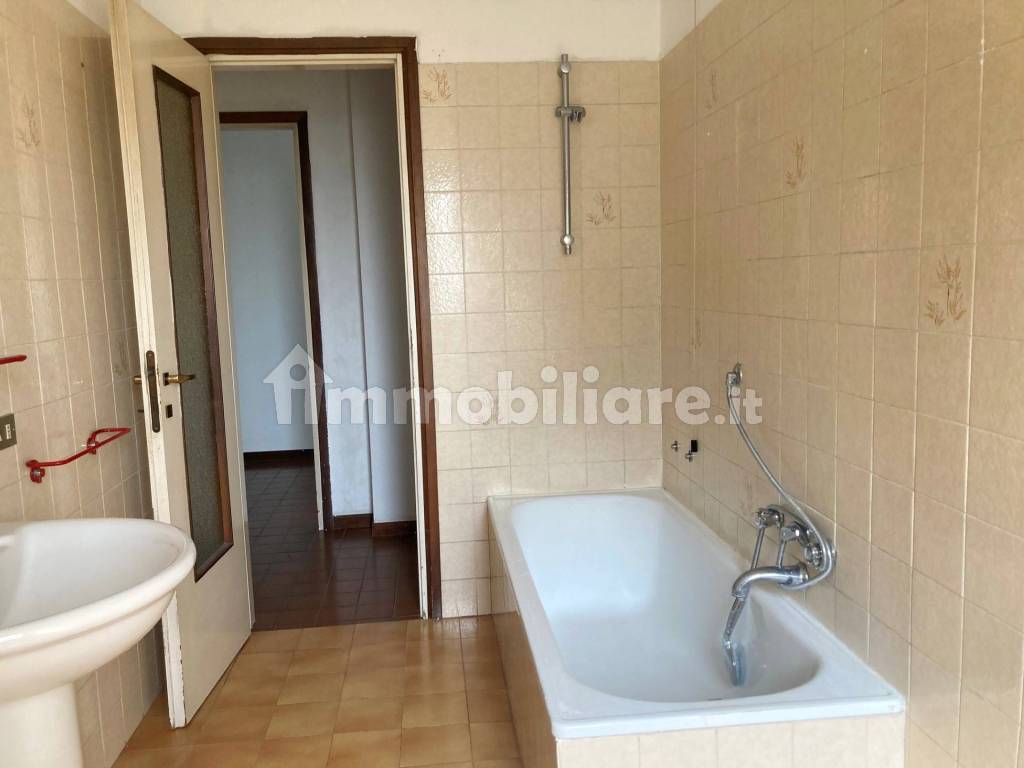 2 Bagno 3a Foto