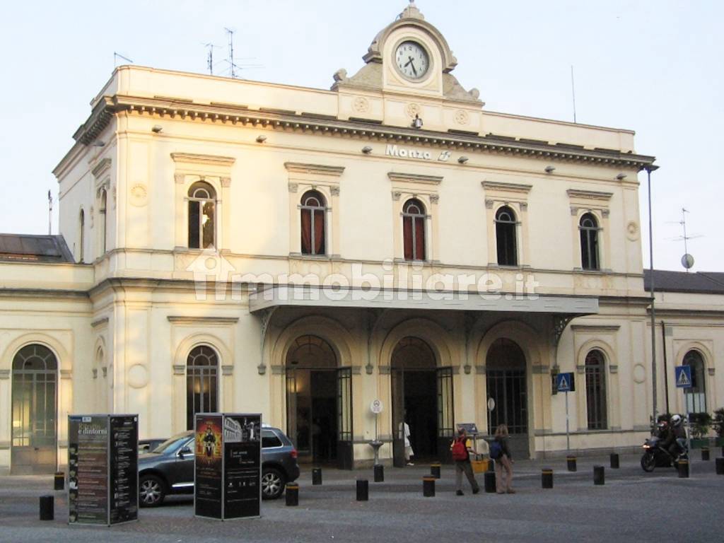 Stazione di Monza