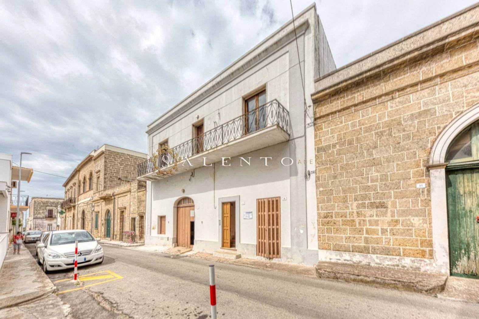 Palazzo - Edificio in vendita a Salve