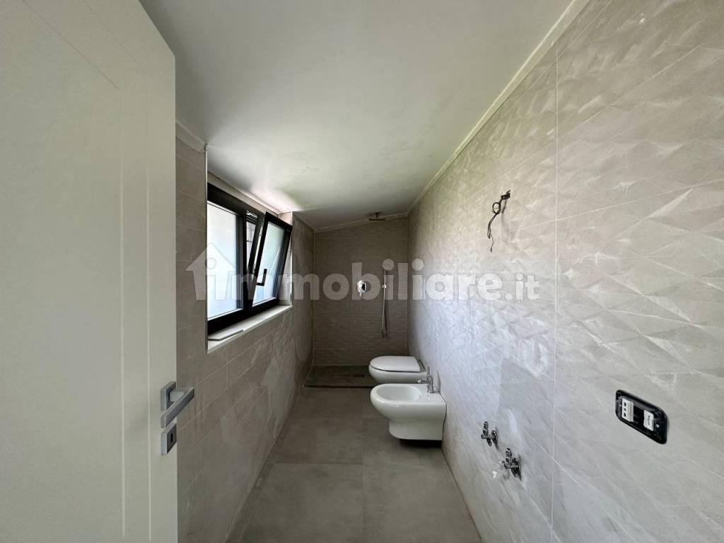 4. BAGNO