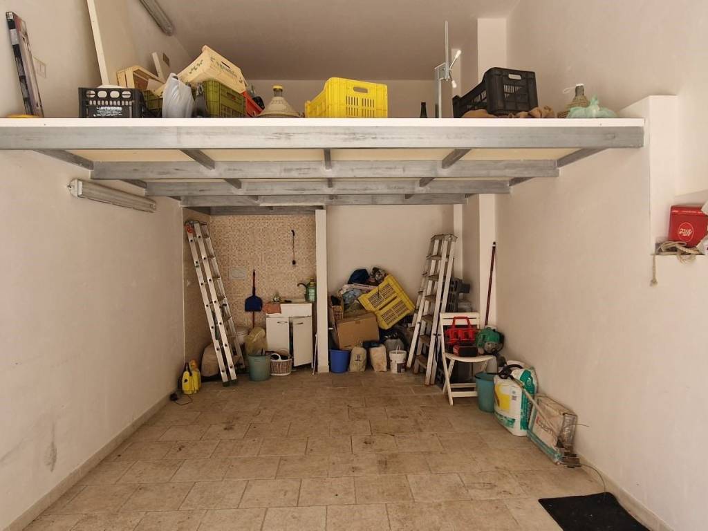 Garage - Box via Fiume, Conversano, Rif. 103778258 