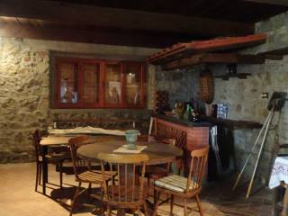 TAVERNA