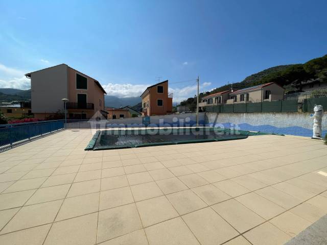 Piscina condominiale