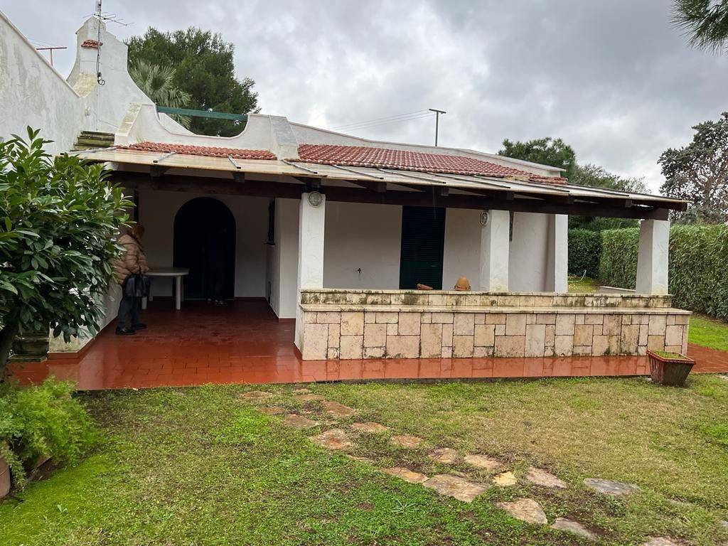 Villa unifamiliare via gabriella, ostuni costa, ostuni