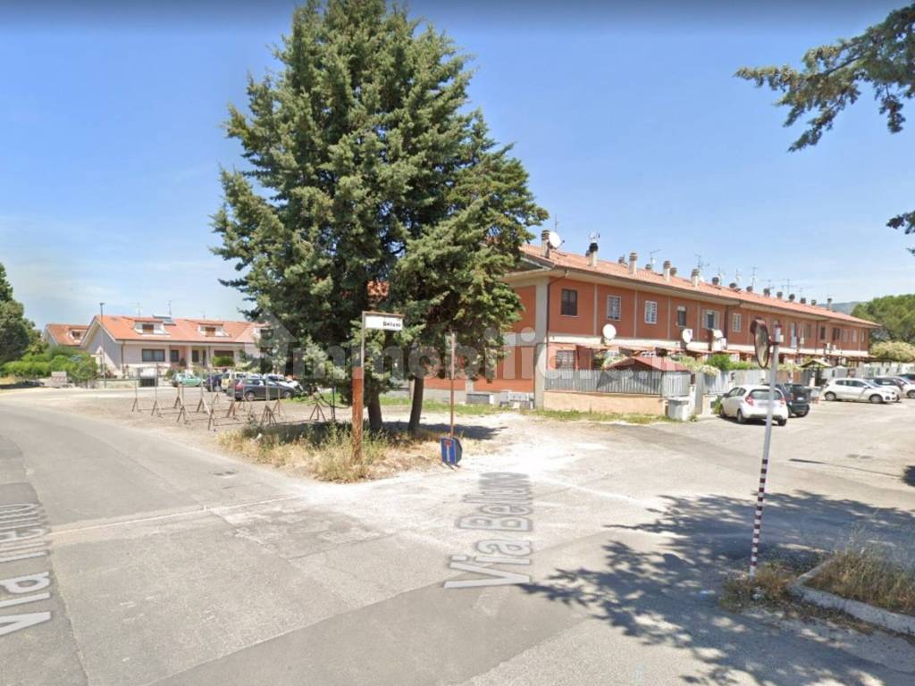 Asta per villetta a schiera, via Belluno 29, Villalba Guidonia Montecelio,  rif. 103861091 - Immobiliare.it