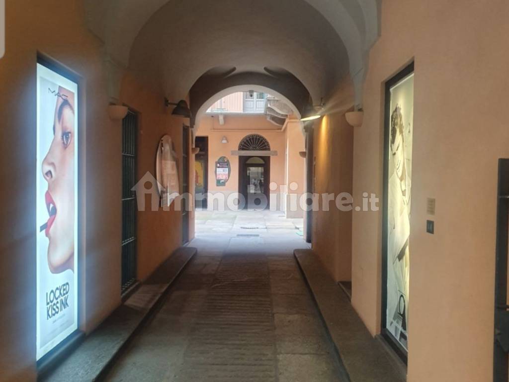 Vendita Appartamento Torino. Monolocale in via Giuseppe Garibaldi 18