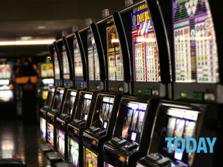 slot-machines-3.jpg