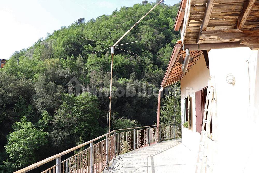 Dolceacqua liguria country house for sale le 45080