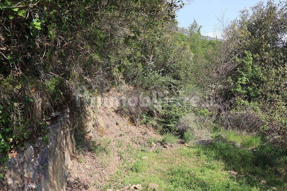 Dolceacqua liguria country house for sale le 45080