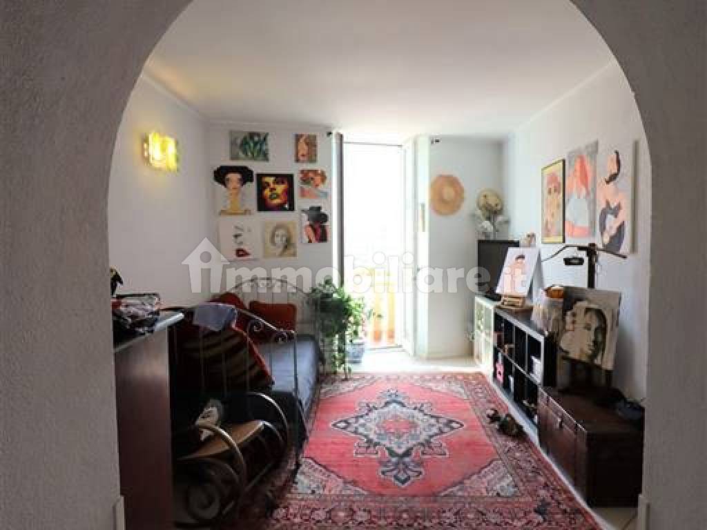 Ventimiglia alta liguria apartment for sale le 450