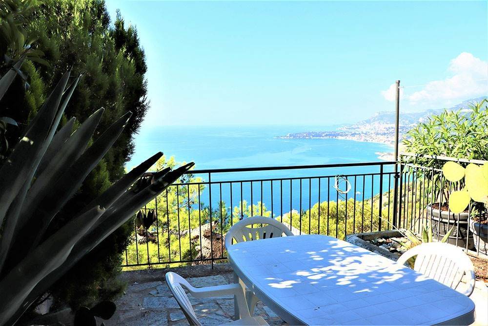 Ventimiglia liguria apartment for sale le 45030 00