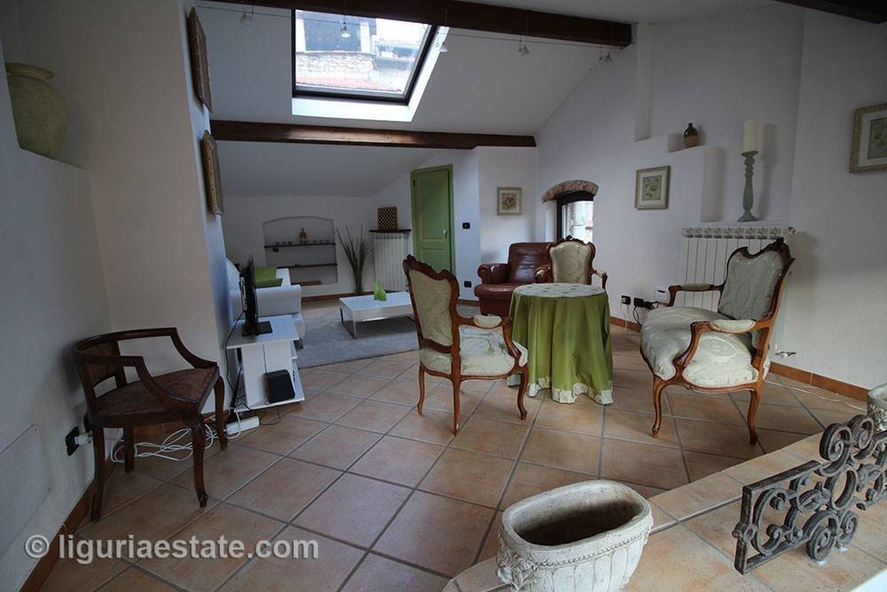 Dolceacqua apartment for sale 115 imp 43084 003