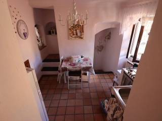 Dolceacqua liguria townhouse for sale le 45022 011