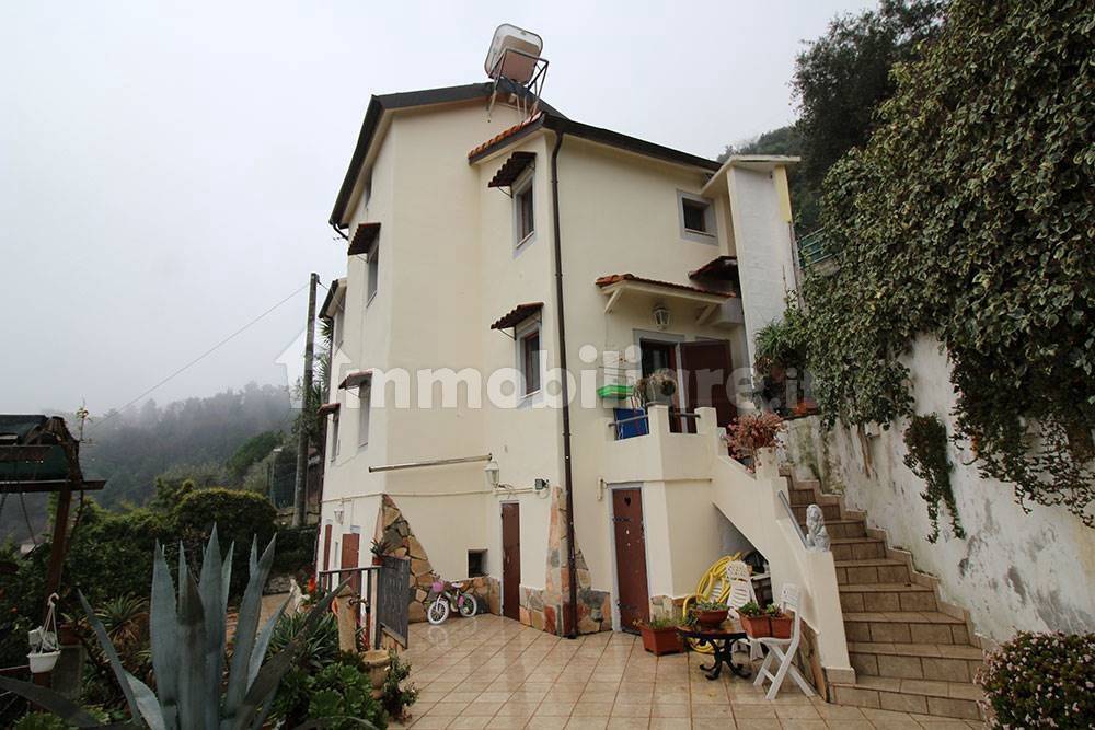 Camporosso liguria country house for sale 130 imp 