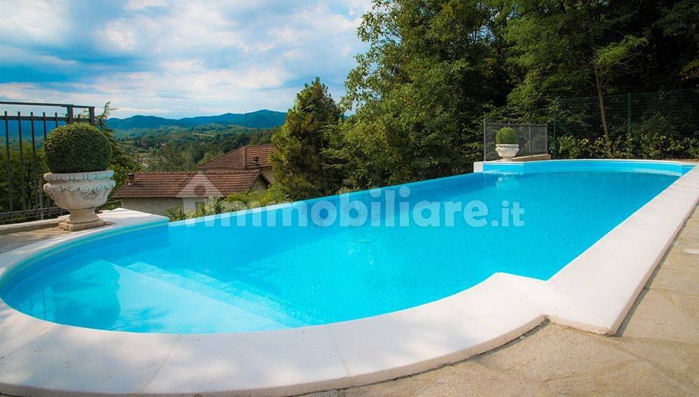 Serravalle scrivia piedmont mansion for sale 44092