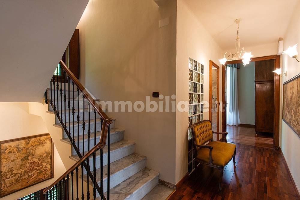 Serravalle scrivia piedmont mansion for sale 44092