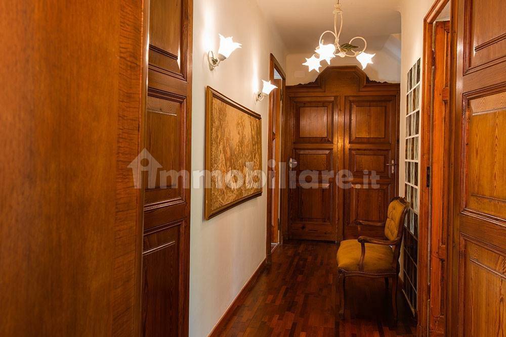 Serravalle scrivia piedmont mansion for sale 44092