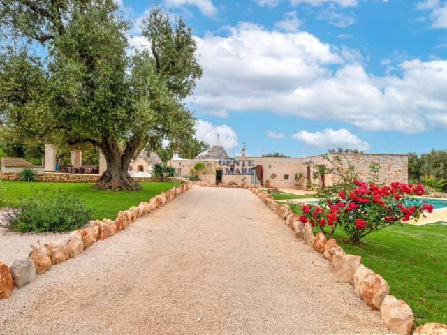 Trulli Madreterra Puglia