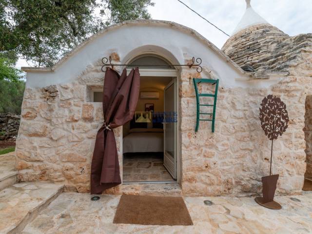 Trulli Madreterra Puglia