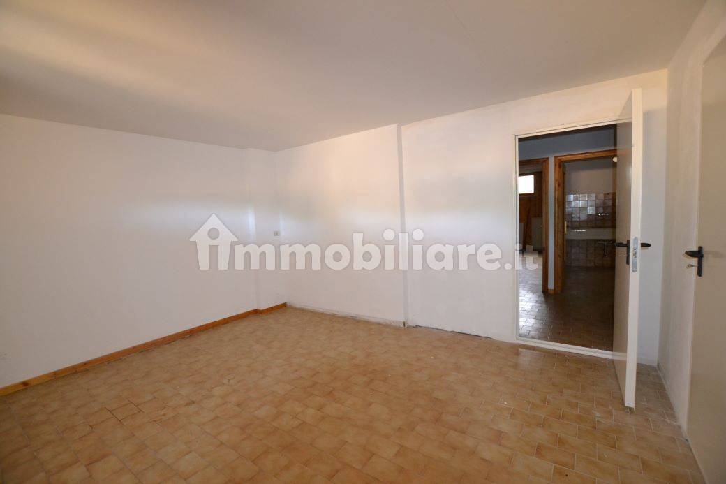 Vendita Villa a schiera in via Dante Alighieri 29 Roveredo in