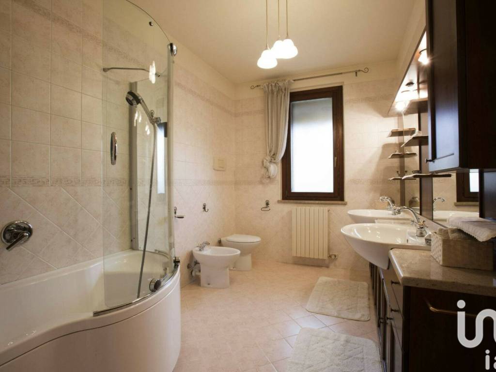 bagno piano primo