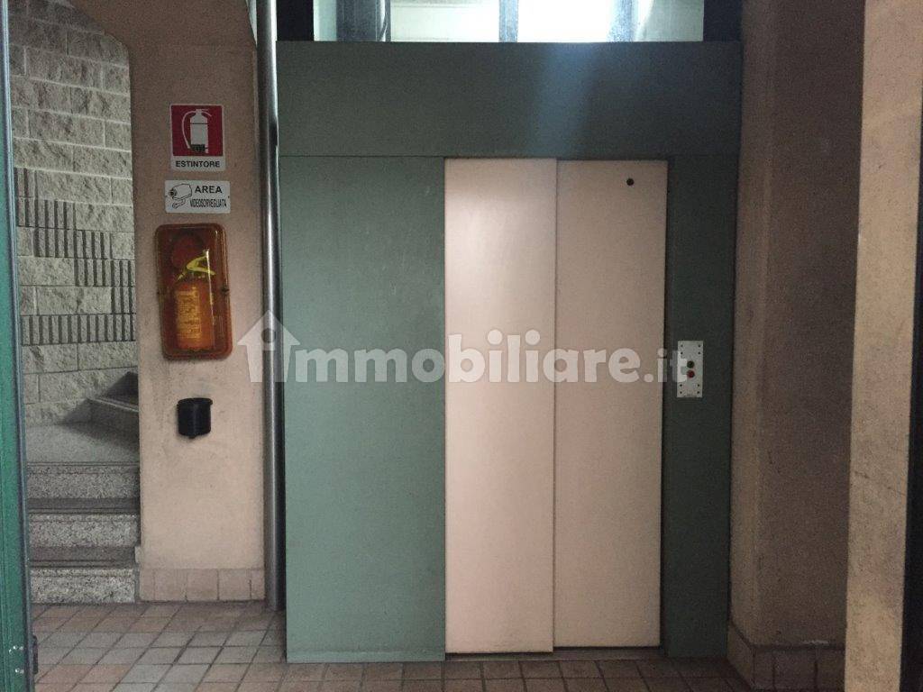 Interno