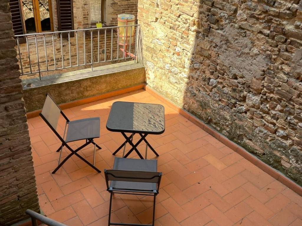 terrazza su corte interna