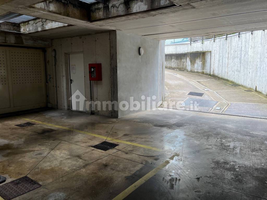 Garage Box via Pietro Ruggeri da Stabello 72C, Bergamo, Rif. 103938607 Immobiliare.it Garage Box via Pietro Ruggeri da Stabello 72C, Bergamo, Rif. 103938607 Immobiliare.it