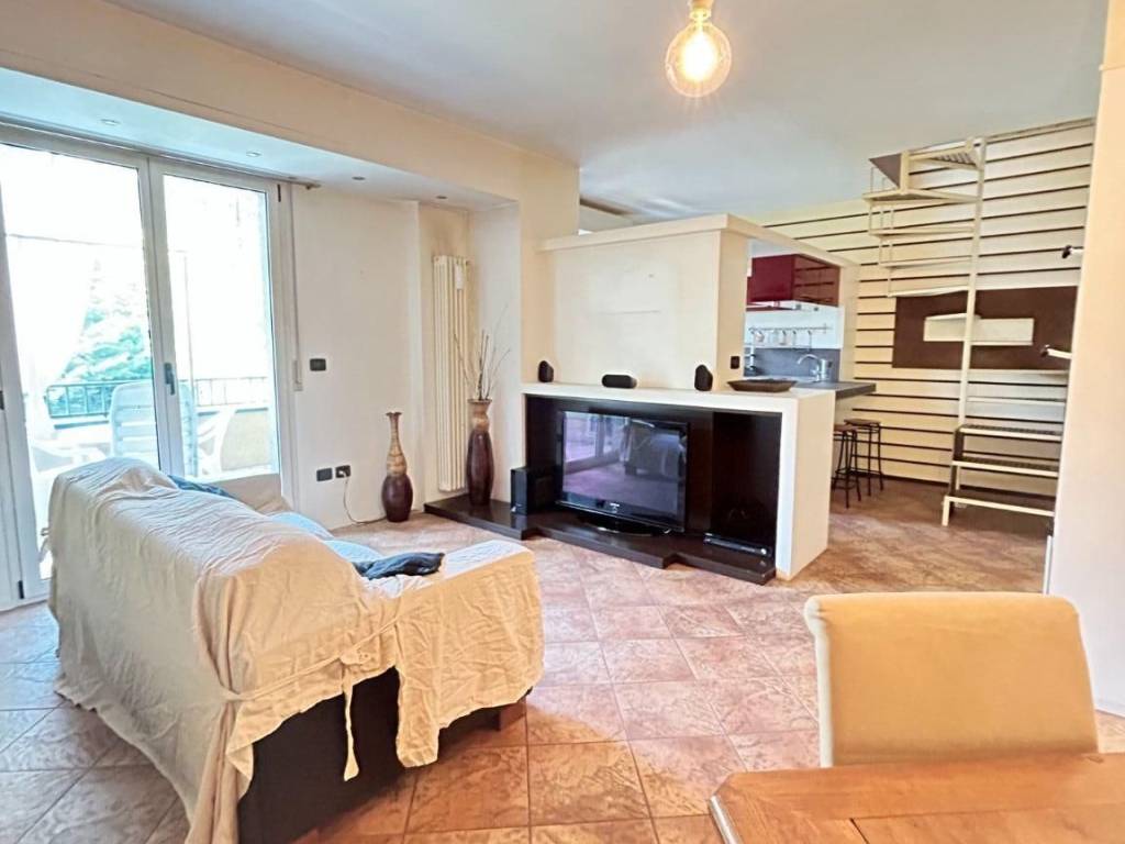 Trilocale viale barletta 28, fontanelle, riccione