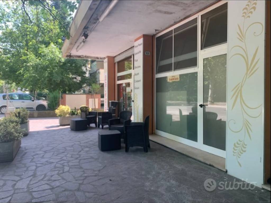 Panificio con laboratorio via Quinto Ennio 63, BellariaIgea Marina