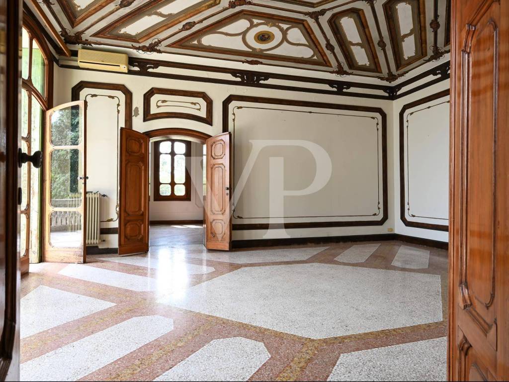 Palazzo Edificio via Guglielmo Marconi 24, Montebello Vicentino, Rif