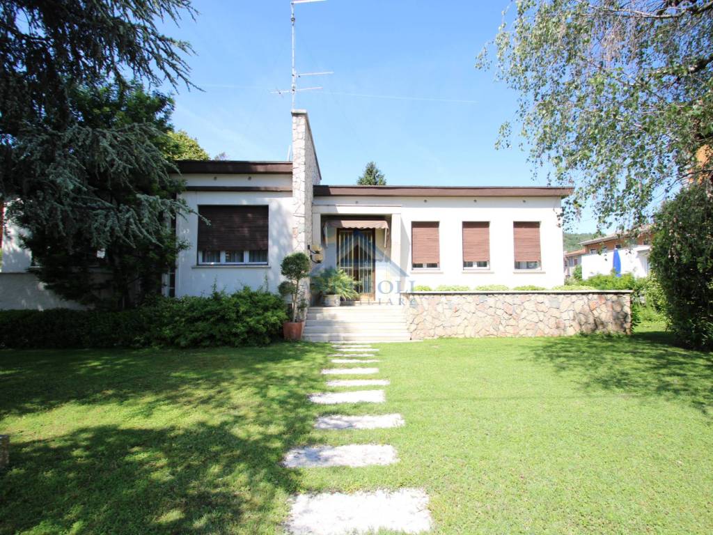 Villa-Cavaion Veronese